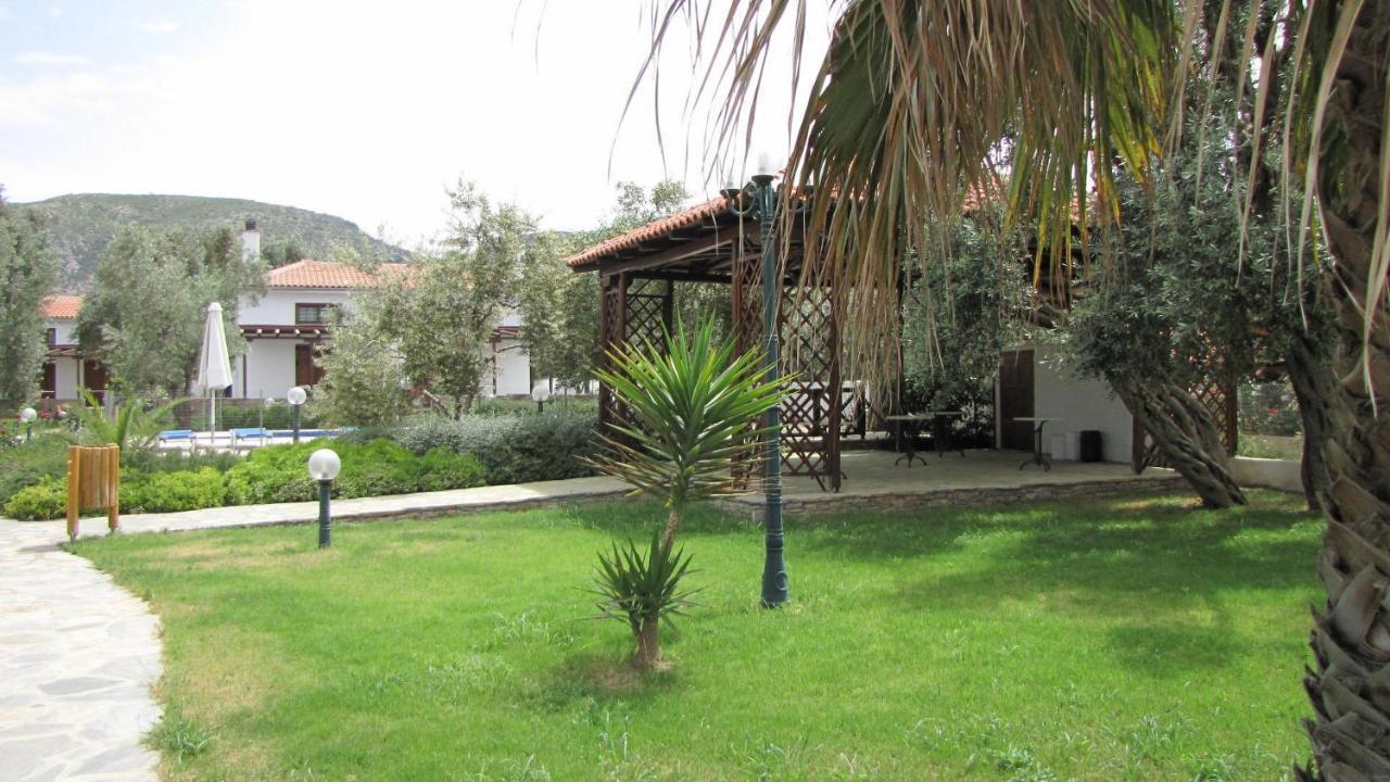 Razi Beach Lefokastro Buitenkant foto
