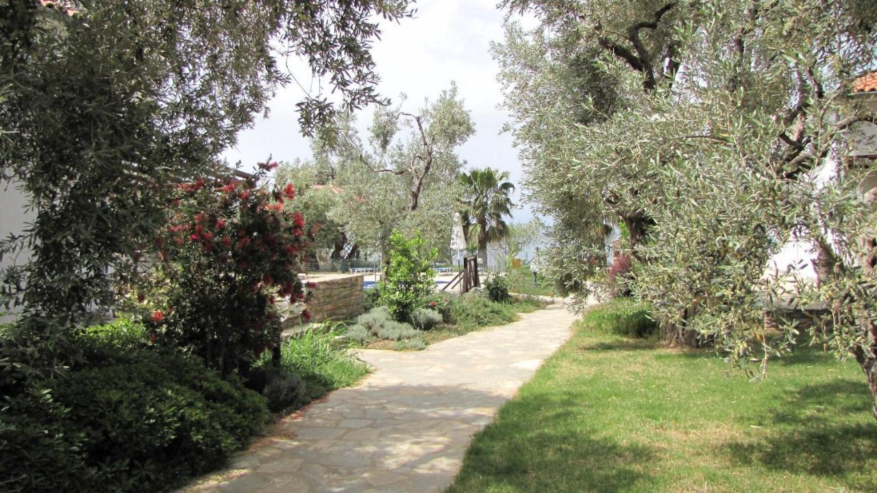 Razi Beach Lefokastro Buitenkant foto