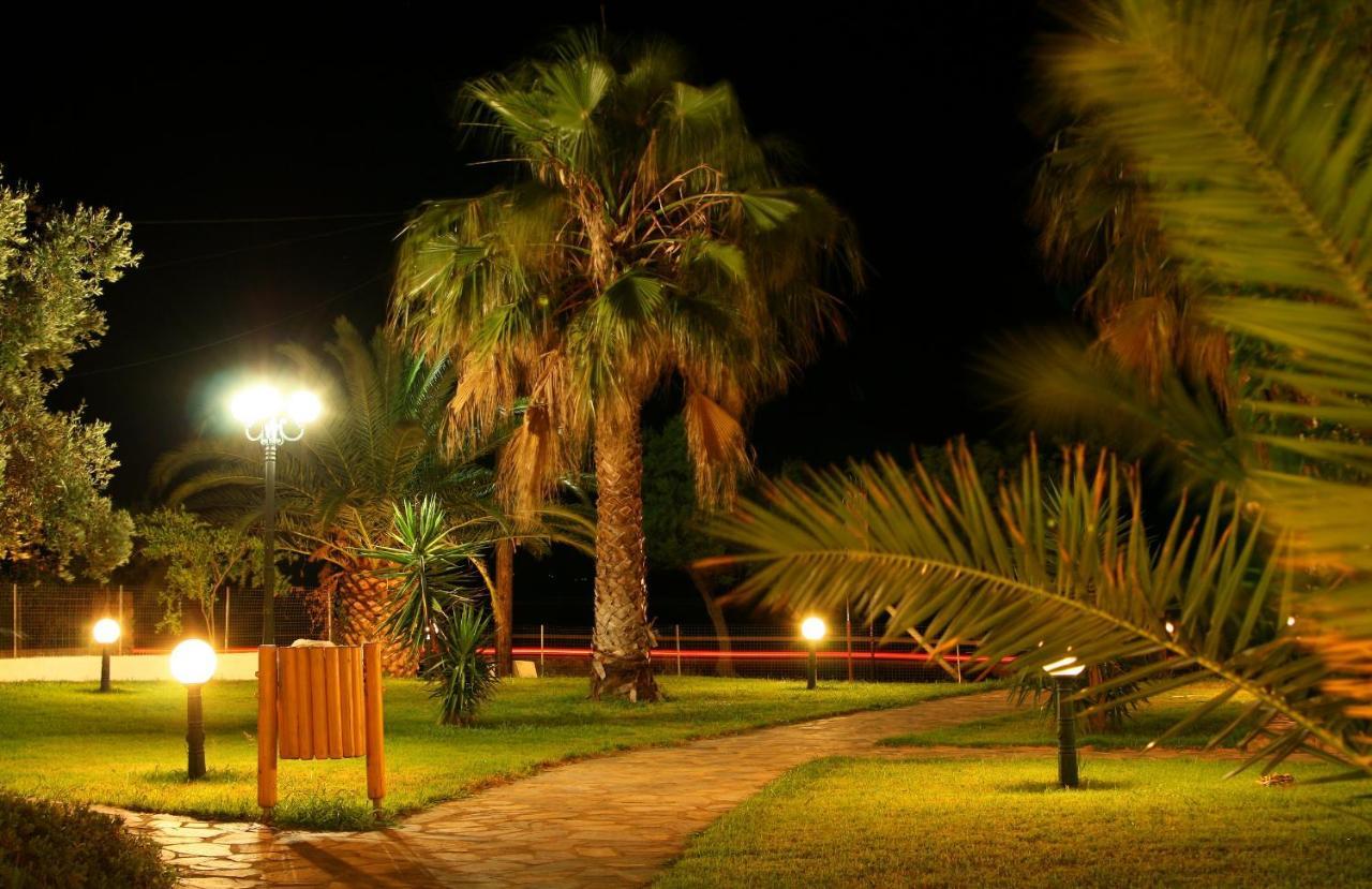 Razi Beach Lefokastro Buitenkant foto
