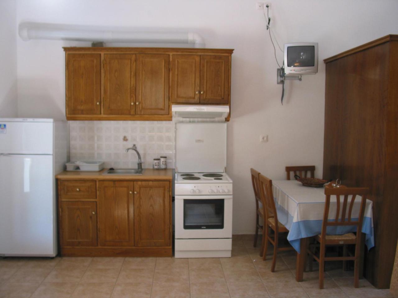 Razi Beach Lefokastro Buitenkant foto