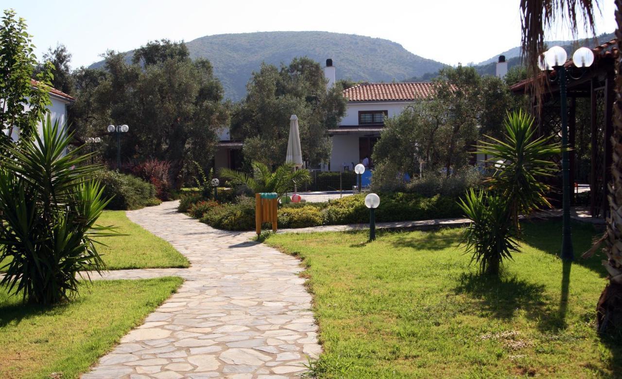 Razi Beach Lefokastro Buitenkant foto